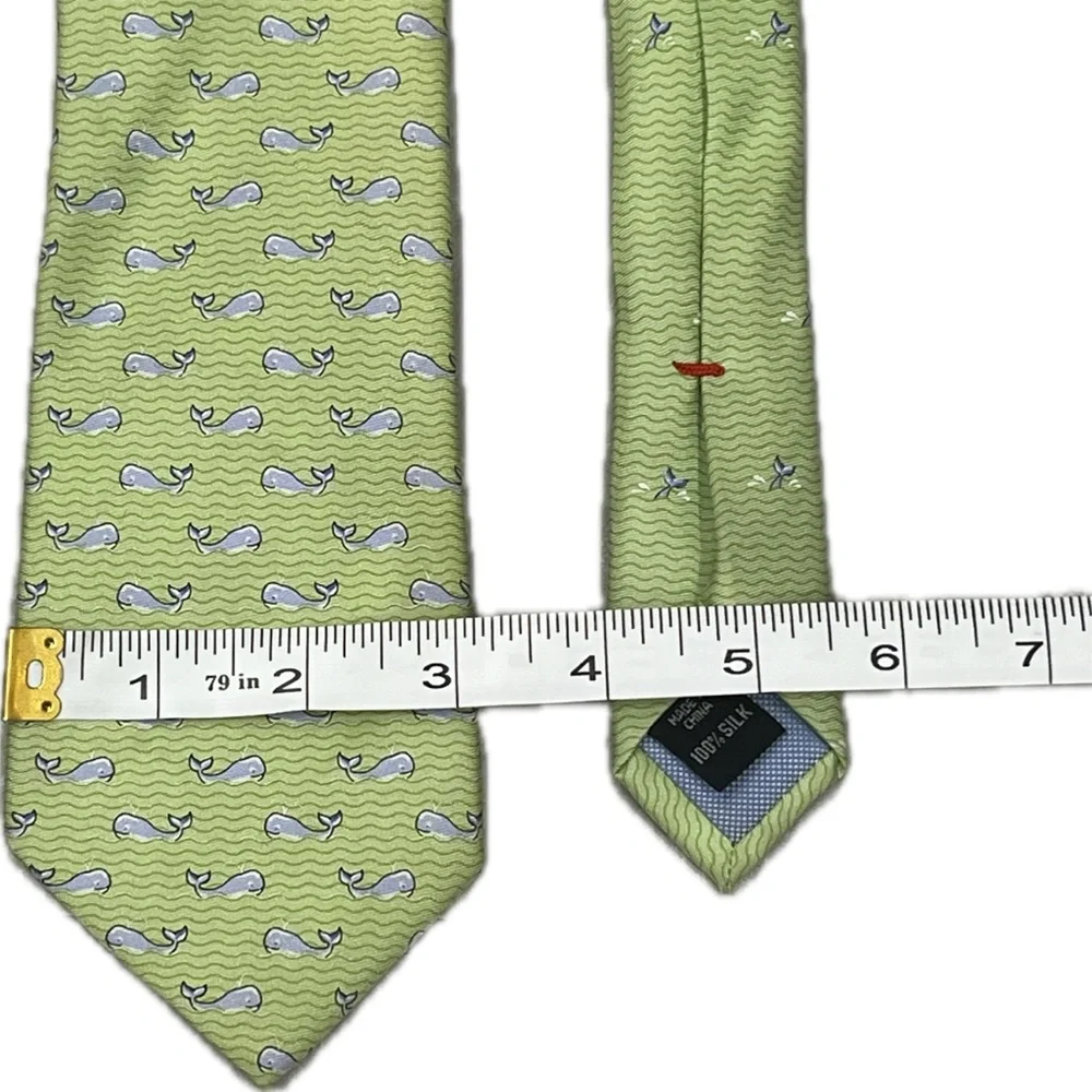 Tommy Hilfiger Green Whale Pattern Tie 100% Silk Novelty Necktie